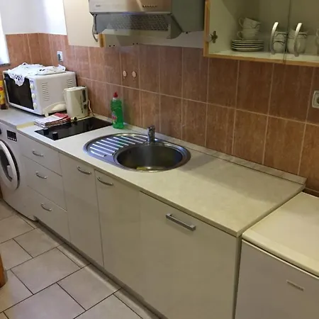 Juranovi Dvori Apartment Zadar