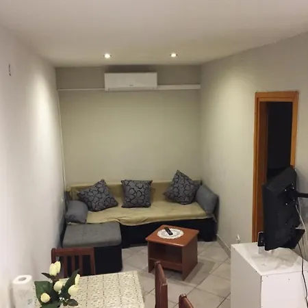 Apartman Yuran Zadar